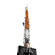 Lego 42221 Technic NASA Artemis Space Launch System Rocket (632 Pieces)
