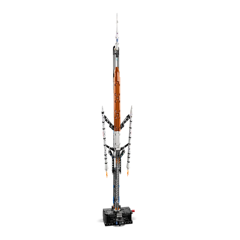 Lego 42221 Technic NASA Artemis Space Launch System Rocket (632 Pieces)