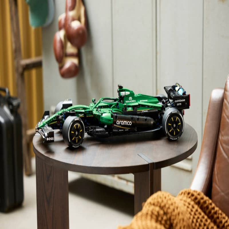Lego 42240 Technic Aston Martin Aramco AMR25 F1 Car (1547 Pcs)