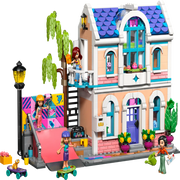 Lego 42687 Friends Liann's Family House (946 Pieces)