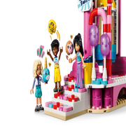 Lego 42700 Friends Candy & Cupcake Ferris Wheel (602 pcs)