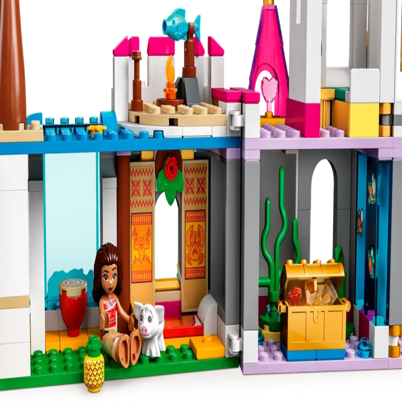 Lego 43205 Disney Princess Ultimate Adventure Castle (698 Pieces)