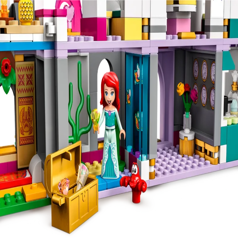 Lego 43205 Disney Princess Ultimate Adventure Castle (698 Pieces)