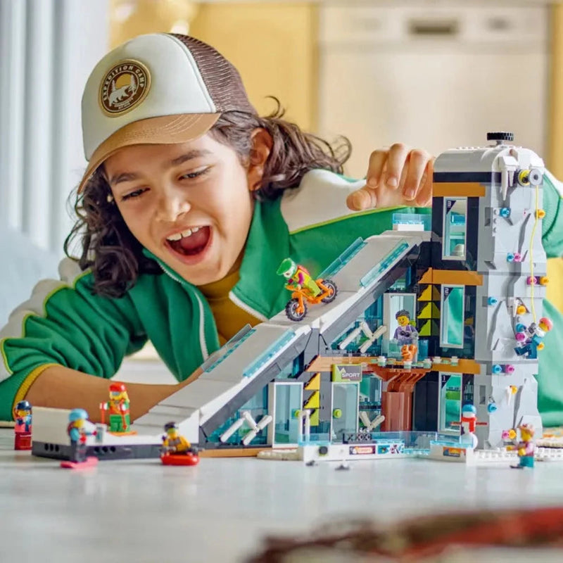 Lego 60366 City Ski And Climbing Centre - 1045 Pieces