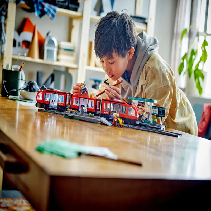 Lego 60423 City Downtown Streetcar And Station (811 Pieces)