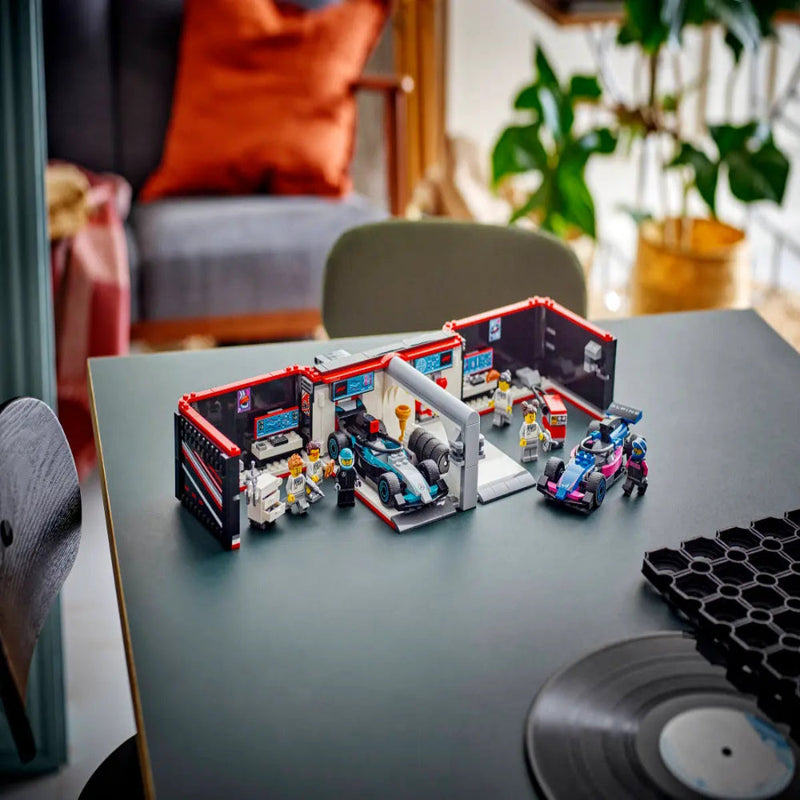 Lego 60444 City F1 Garage & Mercedes-AMG & Alpine Cars (678 Pieces)