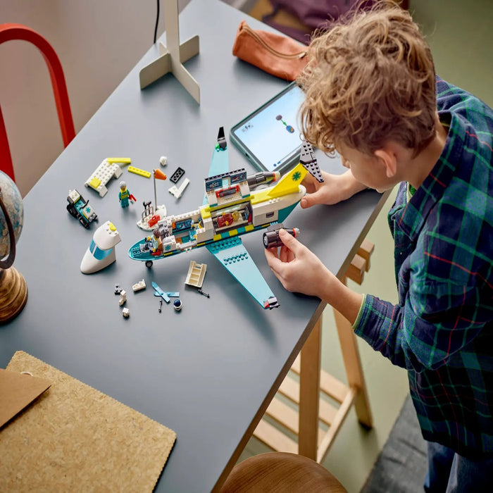 Lego 60465 City Emergency Air Ambulance Airplane (403 Pieces)-Construction-LEGO-Toycra