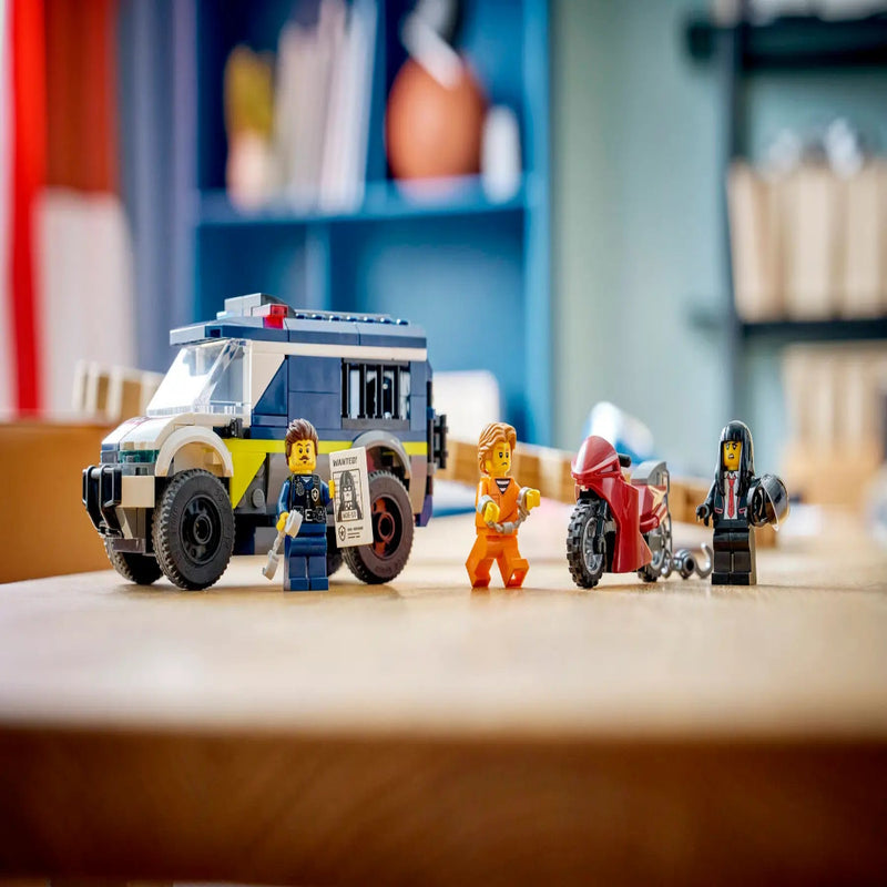 Lego 60479 City Police Prisoner Transport Van (198 Pieces)