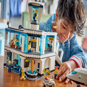 Lego 60502 City Airport with Airplane (887 Pieces)