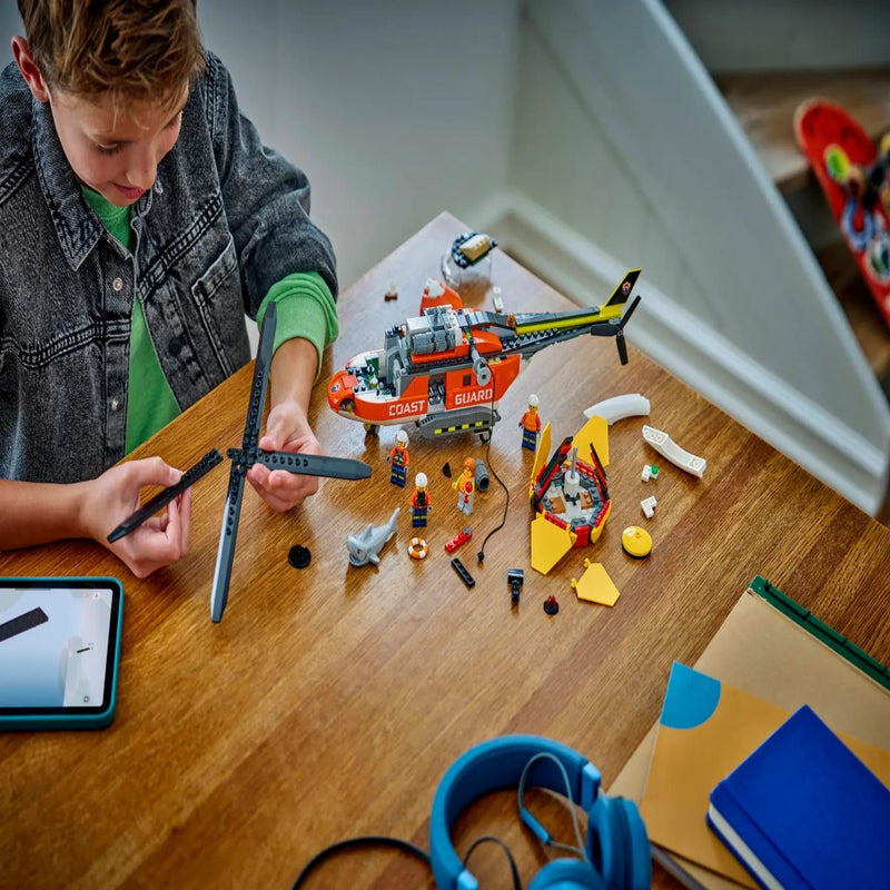 Lego 60503 City Coast Guard Helicopter (551 Pieces)