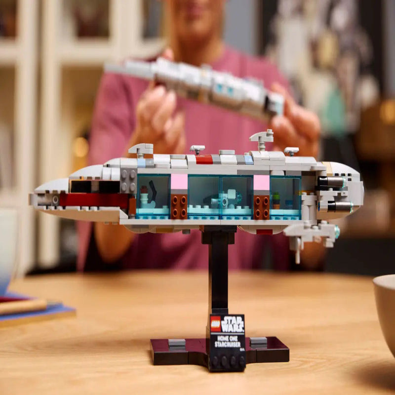 Lego 75405 Star Wars Home One Starcruiser (559 Pieces)