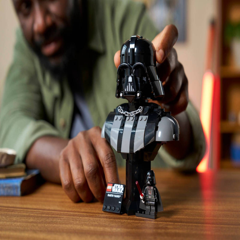 Lego 75439 Star Wars Darth Vader Bust (349 Pieces)