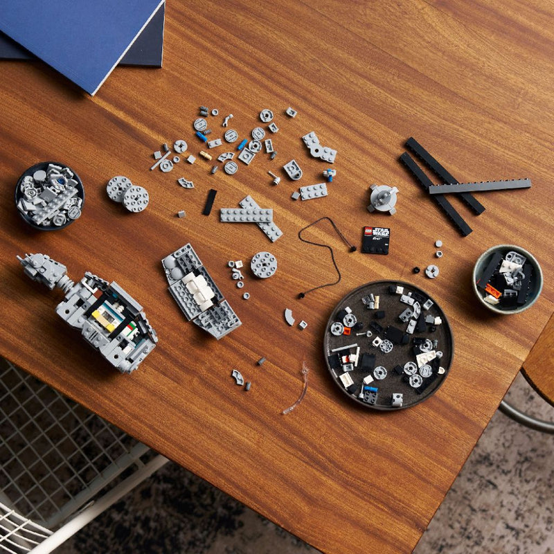 Lego 75440 Star Wars AT-AT (525 Pieces)