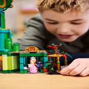 Lego 75684 Wicked Welcome to Emerald City (945 Pieces)