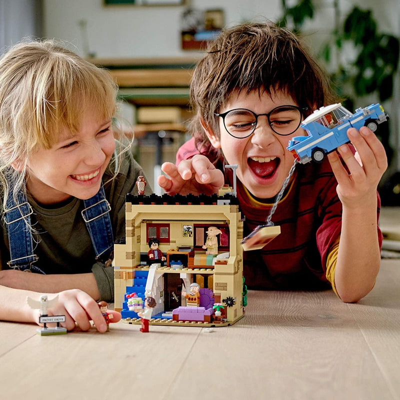 Lego 75968 Harry Potter 4 Privet Drive ( 797 Pieces )