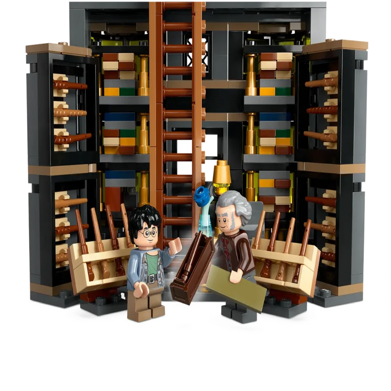 Lego 76439 Harry Potter Ollivanders & Madam Malkin's Robes (744 Pieces)