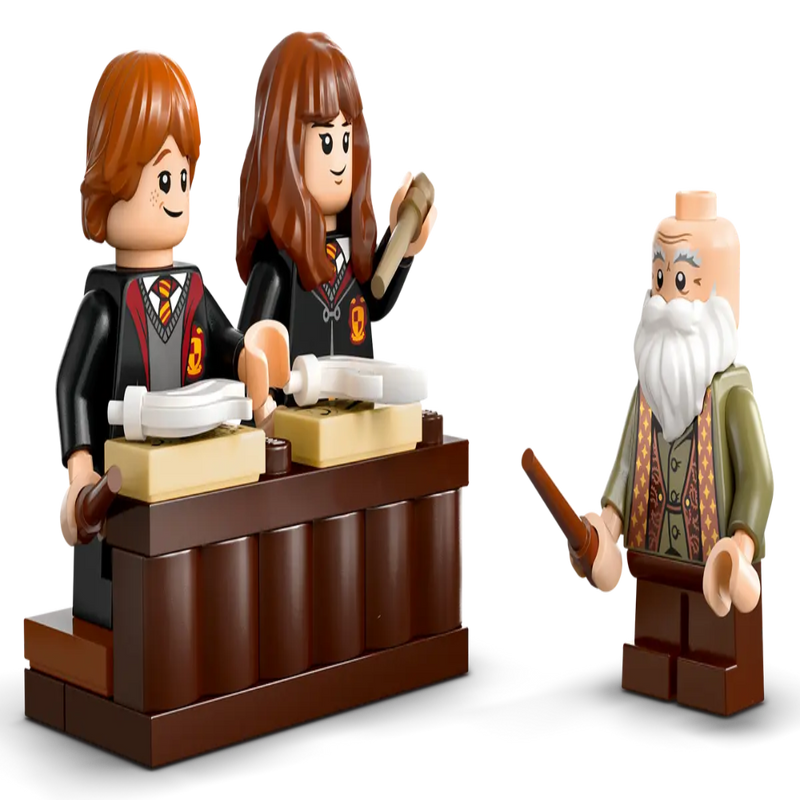 Lego 76442 Harry Potter Hogwarts Castle Charms Class (204 Pieces)