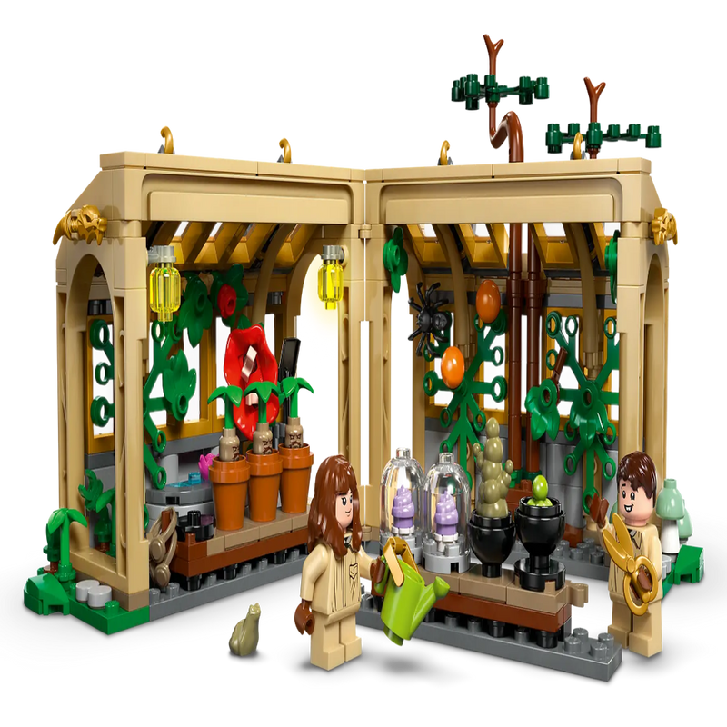 Lego 76445 Harry Potter Hogwarts Castle: Herbology Class (390 Pieces)
