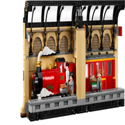 Lego 76450 Harry Potter Book Nook: Hogwarts Express (832 Pieces)