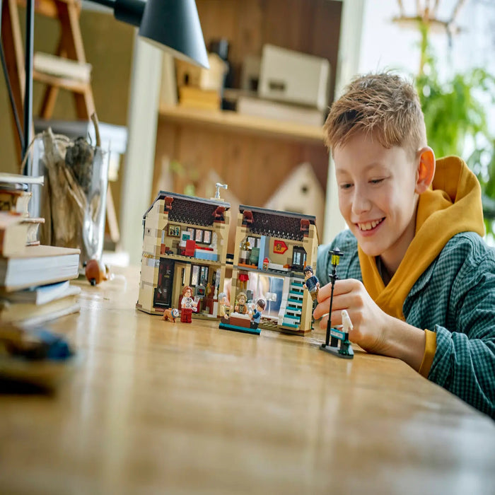 Lego 76451 Harry Potter Privet Drive: Aunt Marge's Visit (639 Pieces)-Construction-LEGO-Toycra