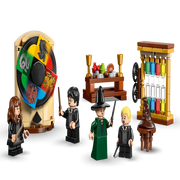Lego 76460 Harry Potter Hogwarts Castle: Sorting Hat Ceremony (124 Pieces)