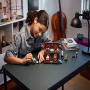 Lego 76785 Wednesday Thing's Apartment (828 Pieces)