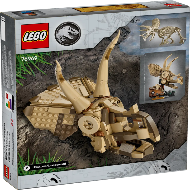 Lego 76969 Jurassic World Dinosaur Fossils Triceratops Skull (468 Pieces)