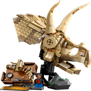Lego 76969 Jurassic World Dinosaur Fossils Triceratops Skull (468 Pieces)