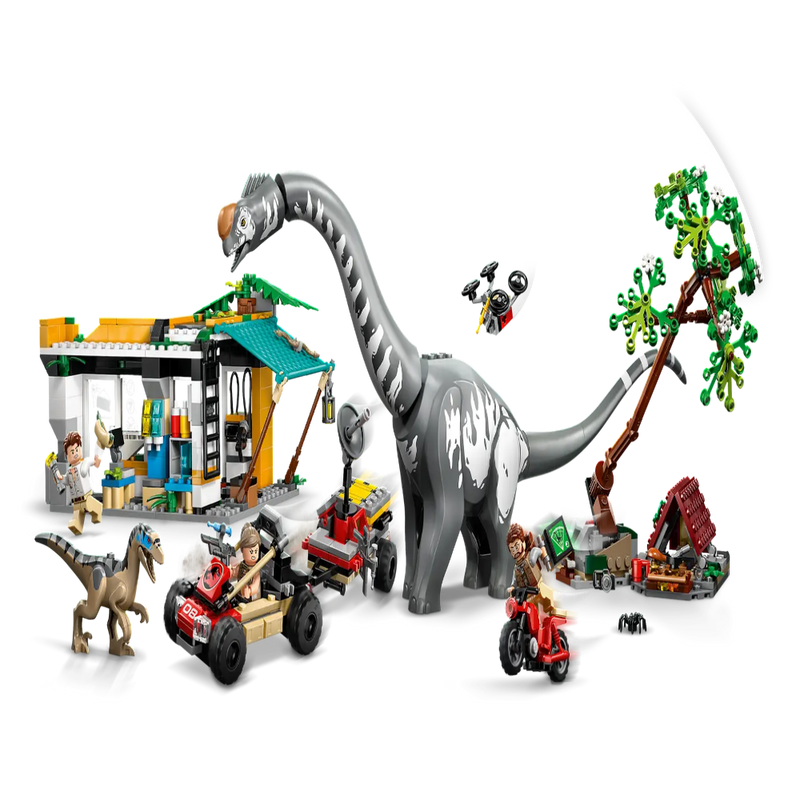 Lego 76973 Jurassic World Raptor & Titanosaurus Tracking Mission (582 Pieces)