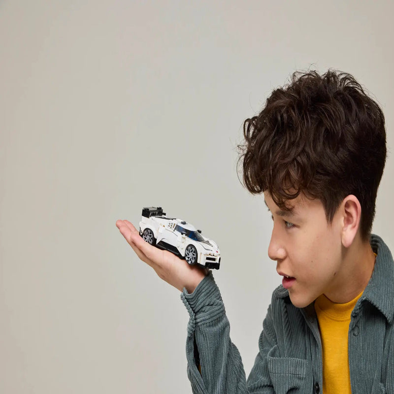 Lego 77240 Speed Champions Bugatti Centodieci Hyper Sports Car (291 Pieces)