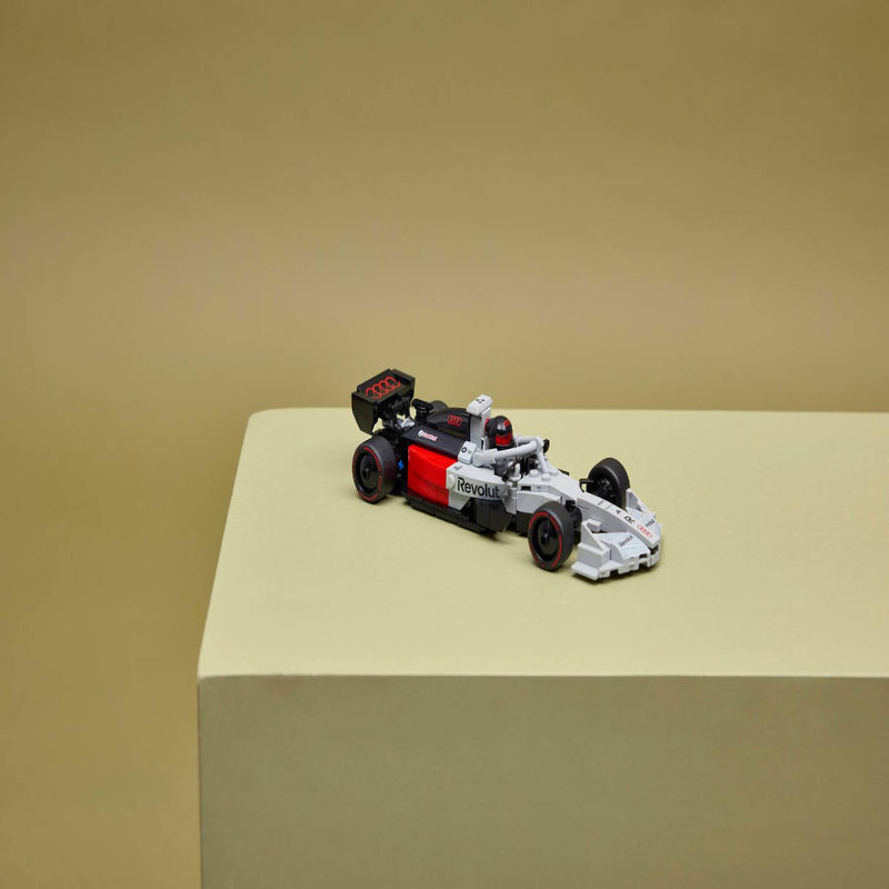 Lego 77259 Speed Champions Audi Revolut F1 Team R26 Race Car (216 Pieces)