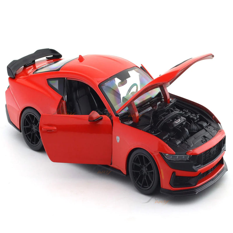 Maisto 1/24 2024 Red Ford Mustang Darkhorse Collectible Models