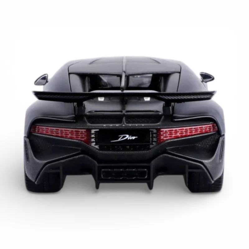 Maisto 1:24 Scale Bugatti Divo Matte Black Diecast Model Car