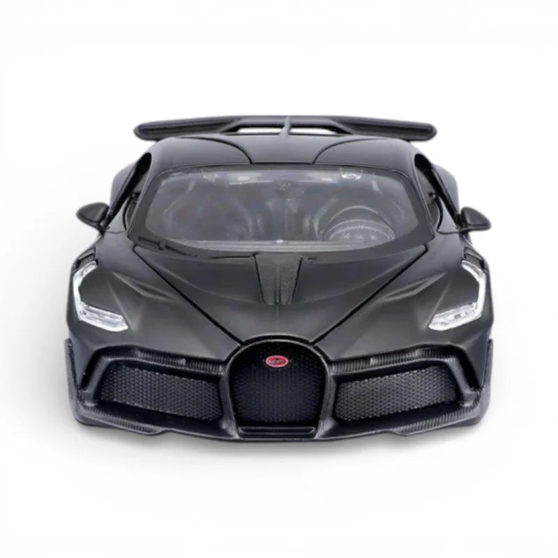 Maisto 1:24 Scale Bugatti Divo Matte Black Diecast Model Car