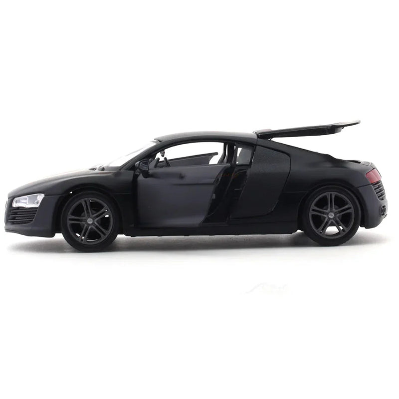 Maisto 1:24 Scale Model Compatible With Audi R8