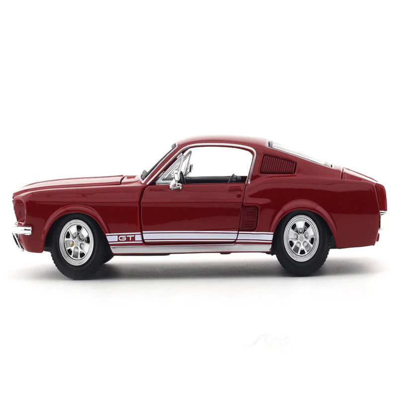 Maisto 1967 Ford Mustang GT red 1:24 Maisto diecast alloy scale model car