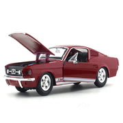 Maisto 1967 Ford Mustang GT red 1:24 Maisto diecast alloy scale model car