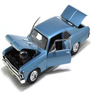 Maisto 1970 Chevrolet Nova SS Coupe blue 1:18 Maisto diecast Scale Model car
