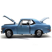 Maisto 1970 Chevrolet Nova SS Coupe blue 1:18 Maisto diecast Scale Model car