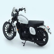 Maisto Jawa 42 White 1:18 Maisto licensed diecast scale model bike collectible