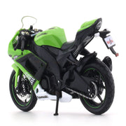 Maisto Kawasaki Ninja ZX 10R 1:18 Maisto licensed diecast Scale Model bike collectible