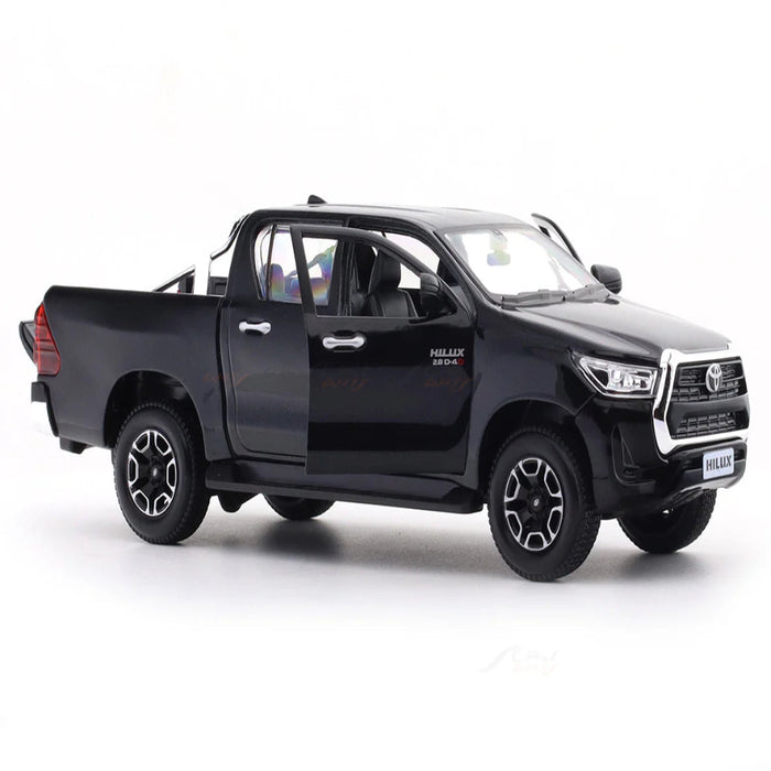 Maisto Toyota Hilux Black 1:27 Maisto licensed diecast Scale Model car collectible-Vehicles-Maisto-Toycra