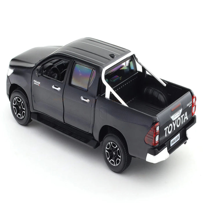 Maisto Toyota Hilux Black 1:27 Maisto licensed diecast Scale Model car collectible-Vehicles-Maisto-Toycra