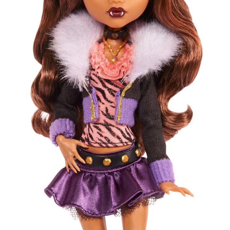 Monster High Clawdeen Wolf Reproduction Doll With Doll Stand & Accessories