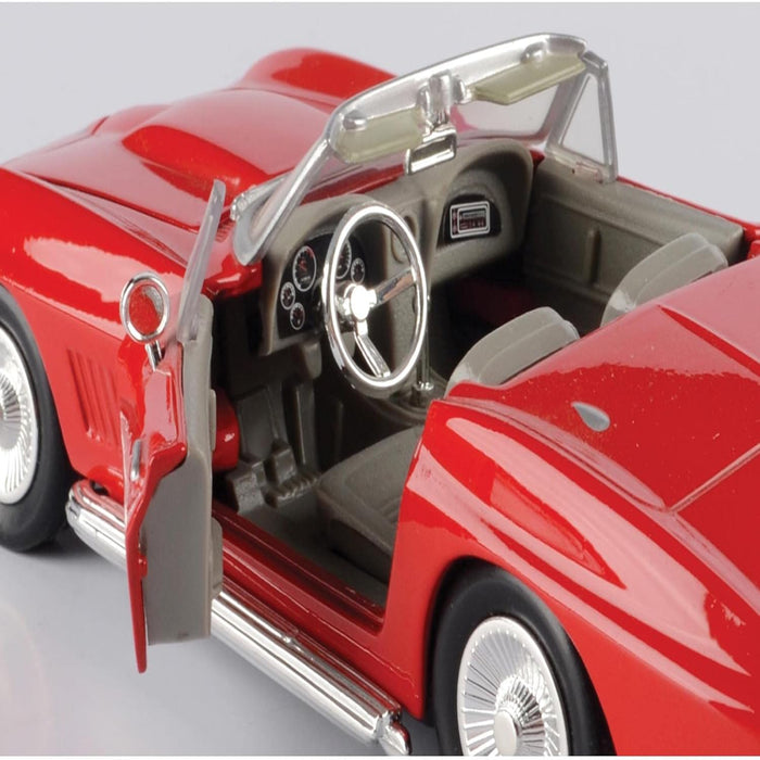Motormax 1:24 Scale 1967 Chevy Corvette Red