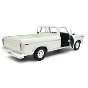 Motormax 1/24 Scale 1977 Ford F-150 Custom Diecast Model