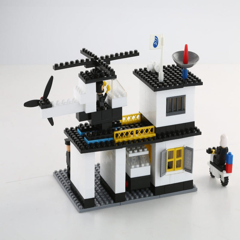 Peacock Highway Patrol Smart Blocks Set (260 Pieces)