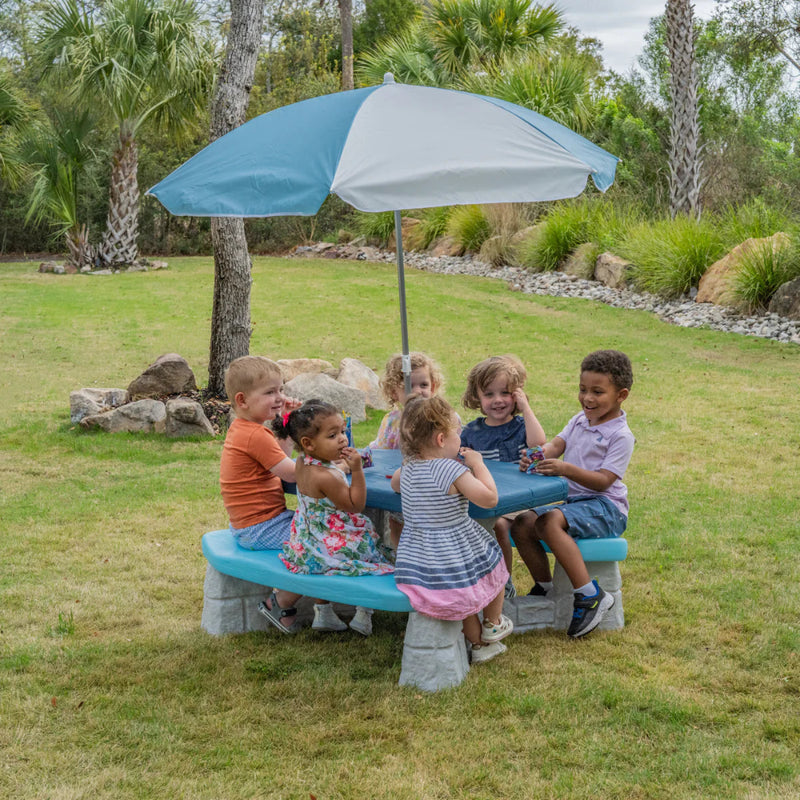 Step2 Sun & Fun Picnic Table with Umbrella