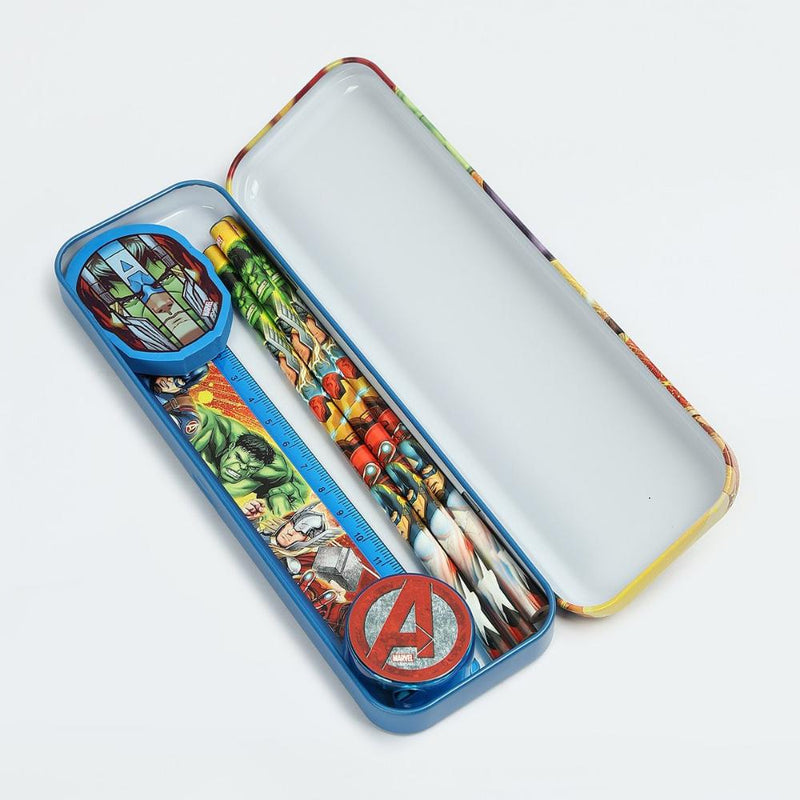 Striders Kids Printed Pencil Box Gift Set -7 Pcs