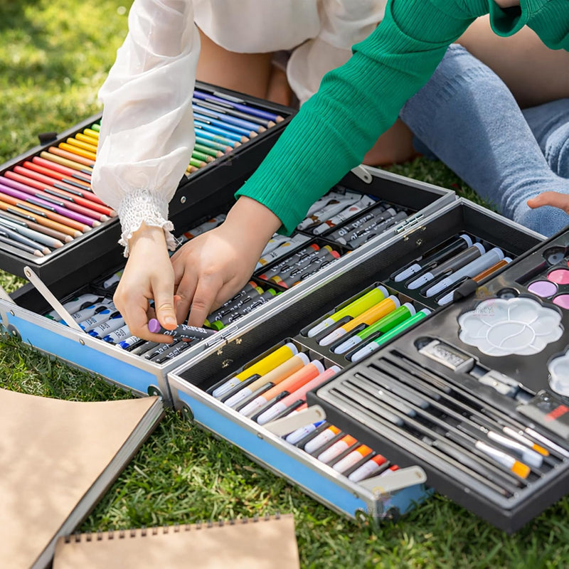 VHV Colouring Suitcase With Portable Carry Case